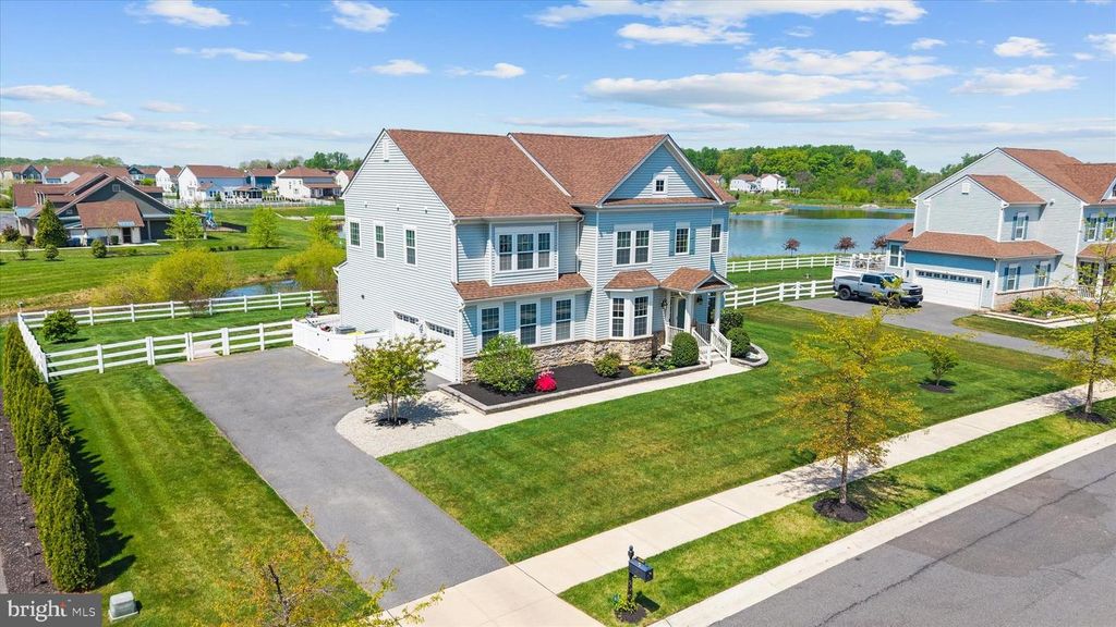 1213 N OLMSTED PKWY, Middletown, DE 19709