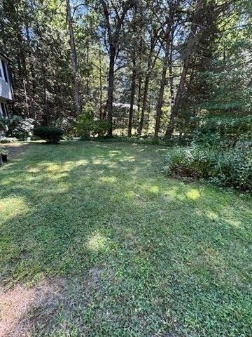 14 Pebble Ridge Road, Amherst, MA 01002