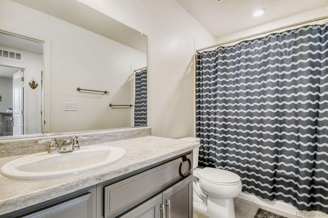 6096 N Nepal Street, Aurora, CO 80019