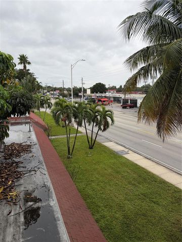 15221 NE 6th Ave A302, Miami, FL 33162