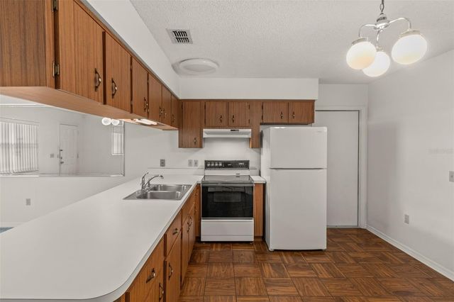 4604 CR 691, Webster, FL 33597