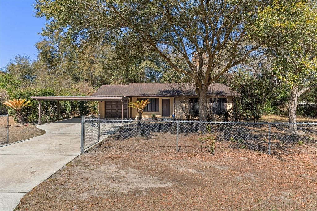 4604 CR 691, Webster, FL 33597