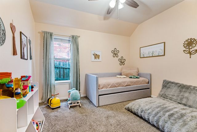 460 Darlington Trail, Fort Worth, TX 76131