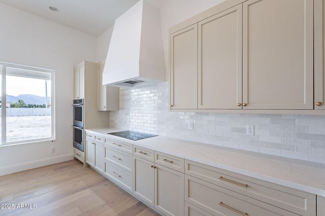 6930 N 178TH Lane, Waddell, AZ 85355