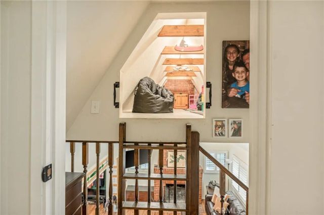 247 Oak Drive, Lake Arrowhead, CA 92352