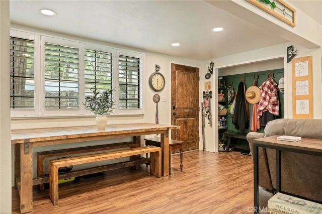 247 Oak Drive, Lake Arrowhead, CA 92352