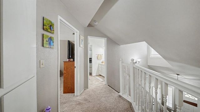 64 Obsidian Dr, Oakdale, CA 95361