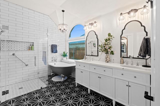 16010 W Dorman DR, Austin, TX 78717