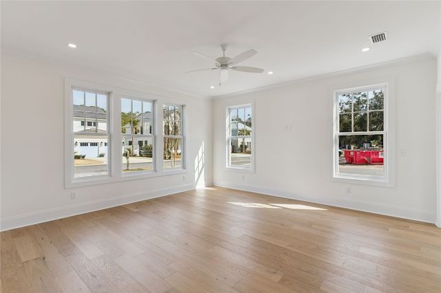 159 Ledbetter Ave, St Simons Island, GA 31522