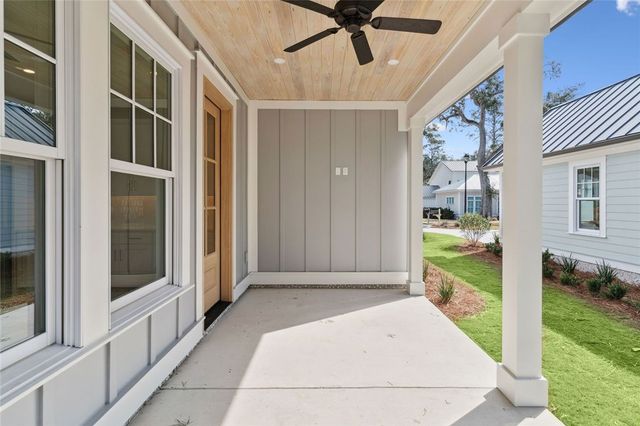 159 Ledbetter Ave, St Simons Island, GA 31522