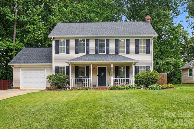 4228 Huntmeadow Drive, Charlotte, NC 28269