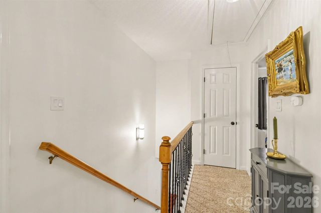 4228 Huntmeadow Drive, Charlotte, NC 28269