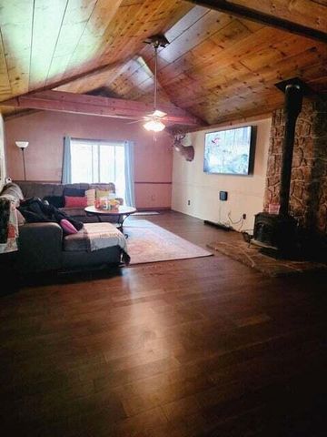 1101 April Drive, Ozark, MO 65721
