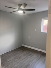 1230 E 68th C, Los Angeles, CA 90001
