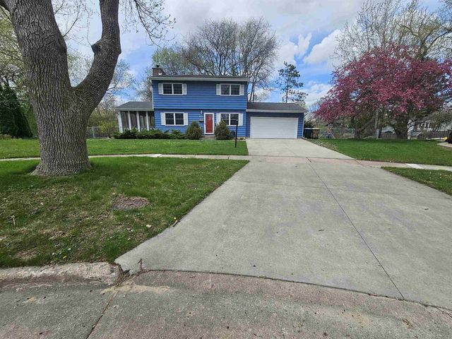 6114 Mulberry Circle, Madison, WI 53711