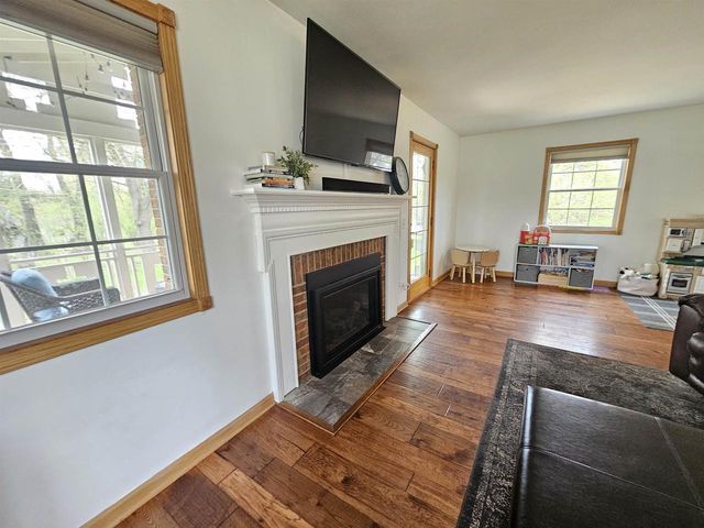 6114 Mulberry Circle, Madison, WI 53711
