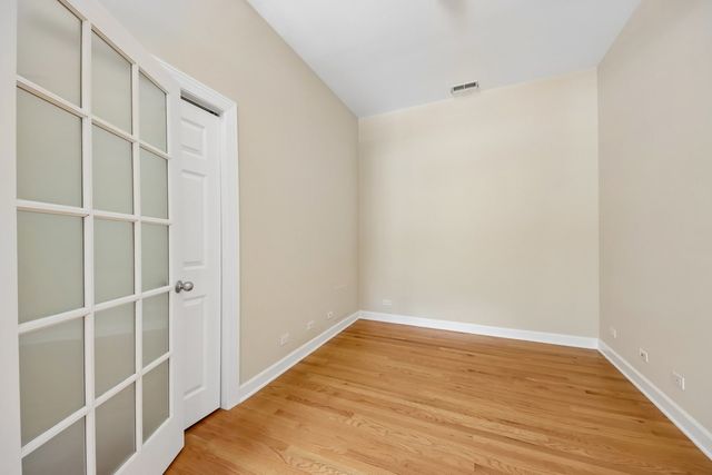 6425 W TOUHY Avenue 2C, Chicago, IL 60646