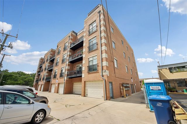 6425 W TOUHY Avenue 2C, Chicago, IL 60646