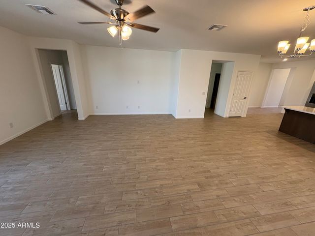 13248 W HACKAMORE Drive, Peoria, AZ 85383