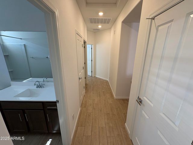 13248 W HACKAMORE Drive, Peoria, AZ 85383