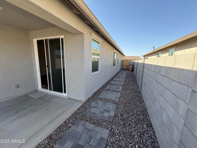 13248 W HACKAMORE Drive, Peoria, AZ 85383