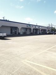 7810 N College Circle, North Richland Hills, TX 76180
