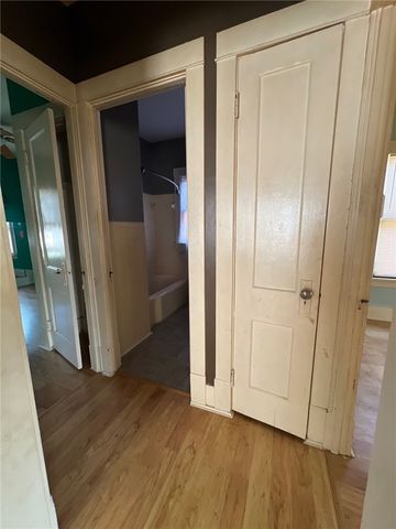 2929 Wayland Avenue, Dayton, OH 45420