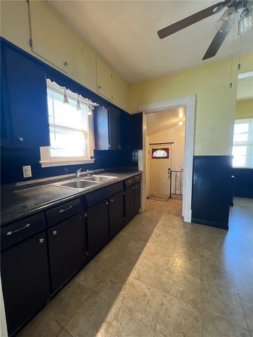 2929 Wayland Avenue, Dayton, OH 45420