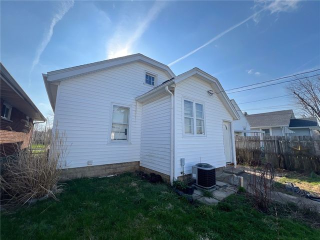 2929 Wayland Avenue, Dayton, OH 45420