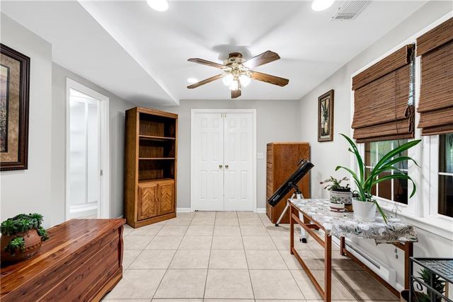 5007 Willow Creek Drive, Woodstock, GA 30188