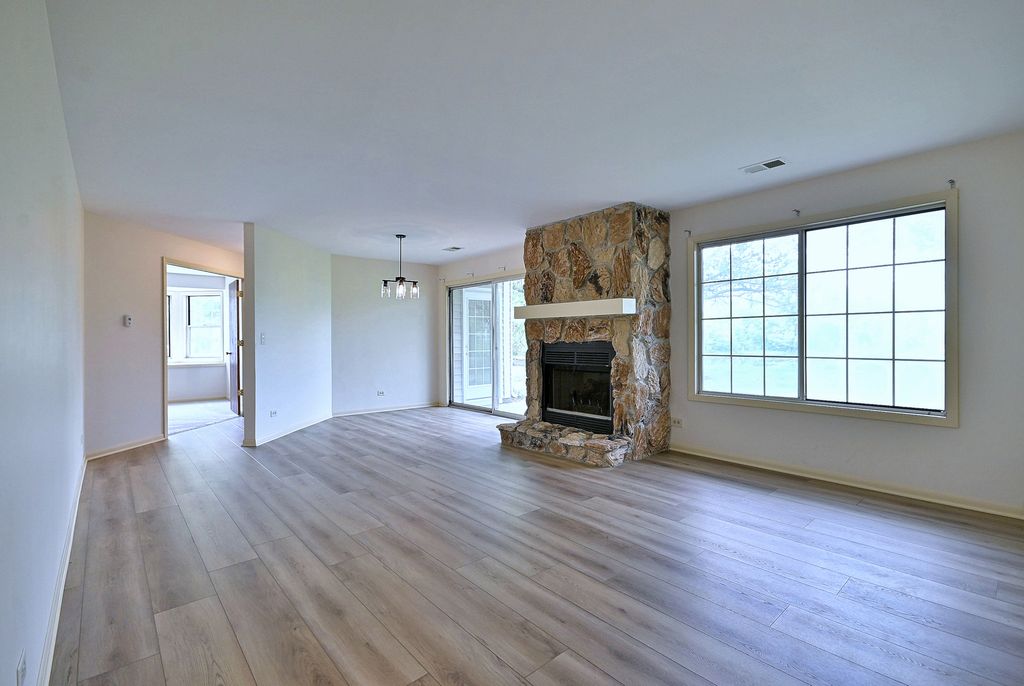 884 Pas Court 101, Naperville, IL 60563 — photo 3