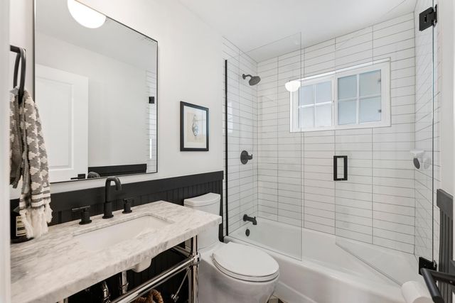 4244 N 35th Place, Phoenix, AZ 85018