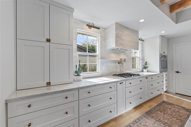 4244 N 35th Place, Phoenix, AZ 85018