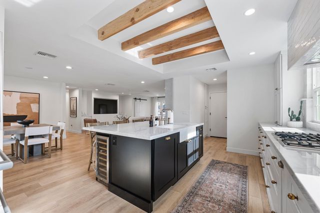 4244 N 35th Place, Phoenix, AZ 85018