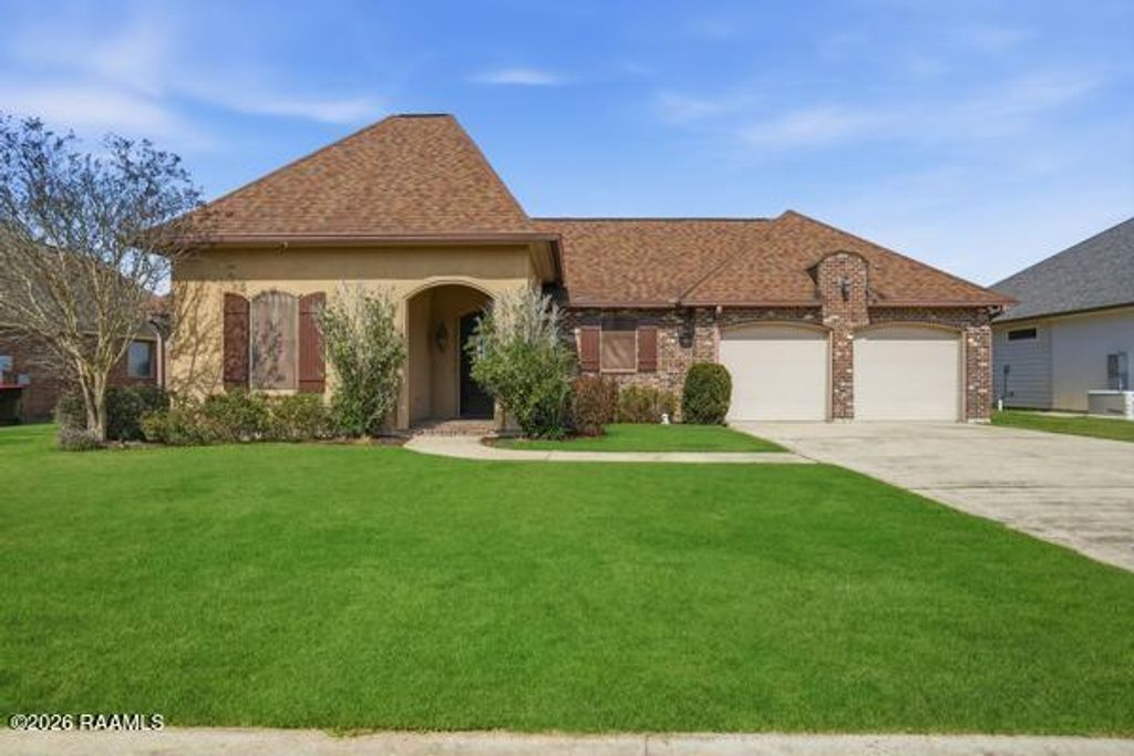 101 Perry Oak Drive, Church Point, LA 70525