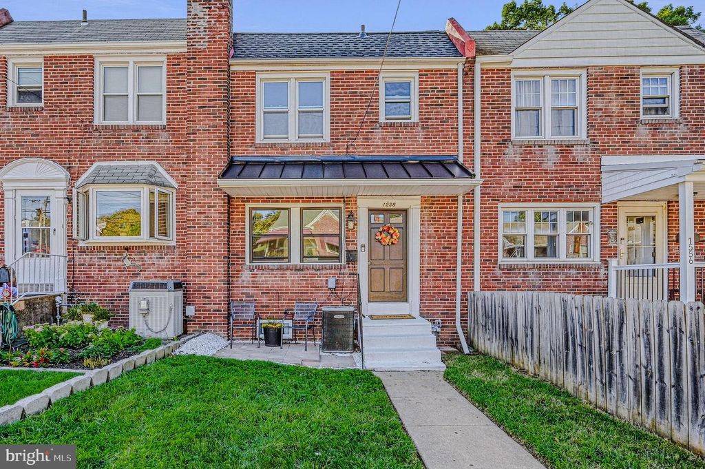 1558 CLAYTON RD, WILMINGTON, DE 19805 — exterior