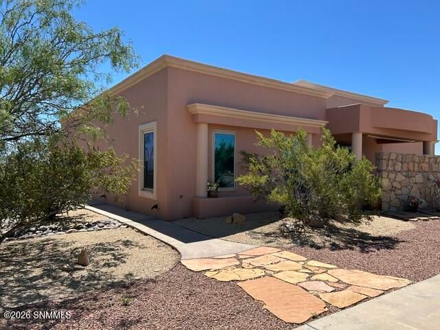 5635 Spanish Pointe Road, Las Cruces, NM 88007