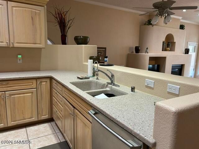 5635 Spanish Pointe Road, Las Cruces, NM 88007