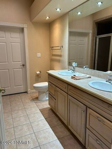 5635 Spanish Pointe Road, Las Cruces, NM 88007