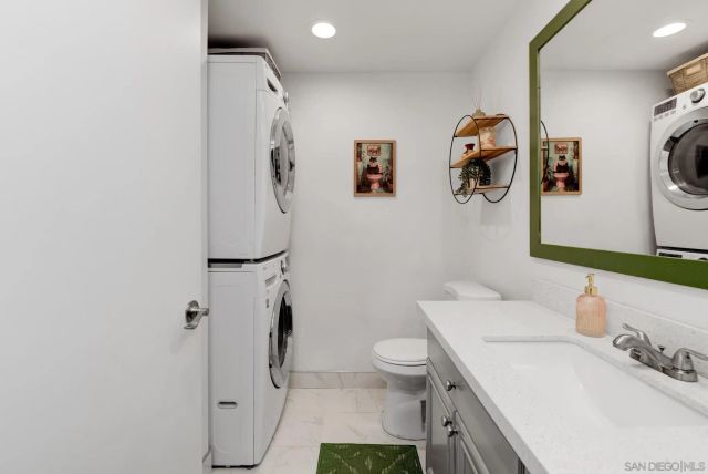 3631 Lemona C, San Diego, CA 92105