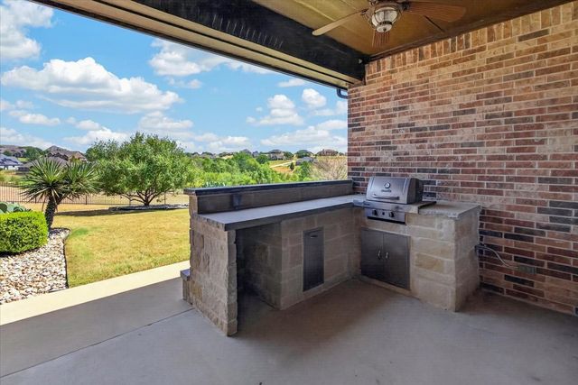 12233 Bella Palazzo Drive, Fort Worth, TX 76126