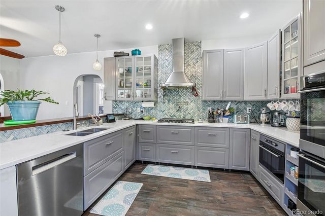 3694 S Acoma Street, Englewood, CO 80110