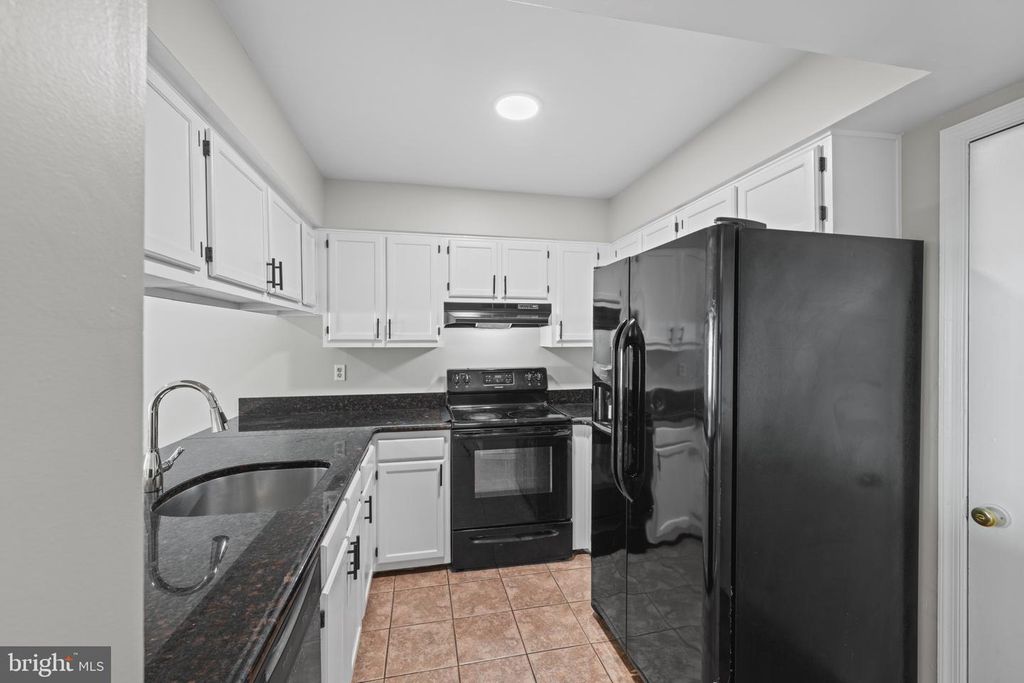 Image 11 of property listing at 3404 EVERETTE DR, Bowie, MD 20716