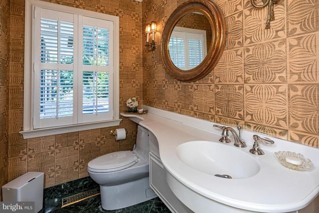 38 PARDOE RD, Princeton, NJ 08540