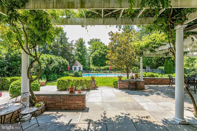 38 PARDOE RD, Princeton, NJ 08540
