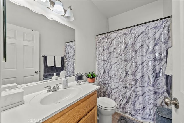 1329 W Ave I, Lancaster, CA 93534