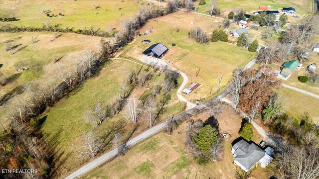 143 Hamilton Rd, Kingston, TN 37763