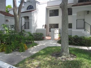 11989 NW 11th St 11989, Pembroke Pines, FL 33026