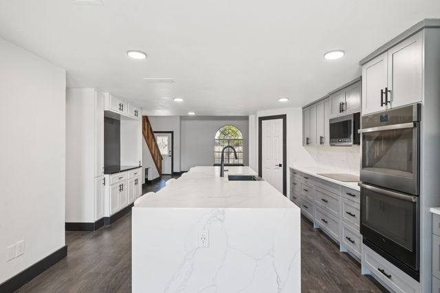 305 Meadow Street, Saginaw, TX 76179