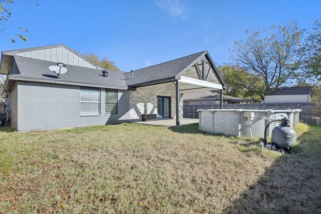 305 Meadow Street, Saginaw, TX 76179